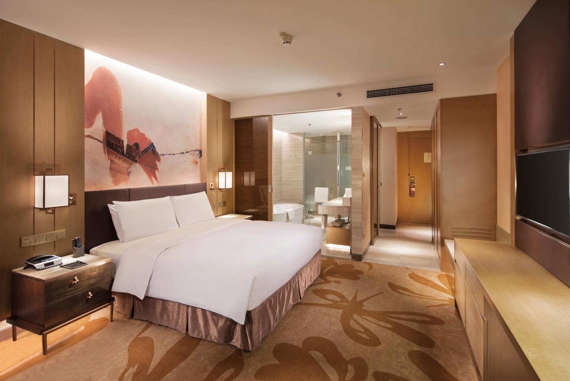 Hilton Shenyang Hotel Exterior photo
