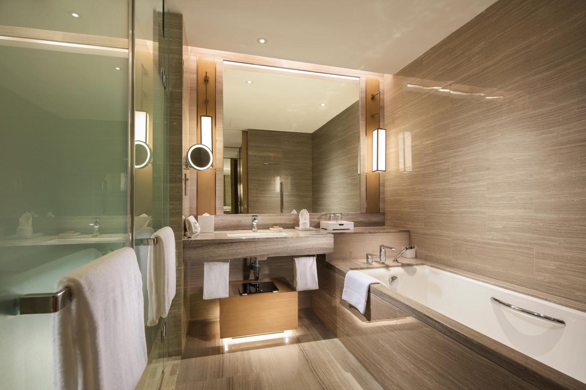 Hilton Shenyang Hotel Exterior photo