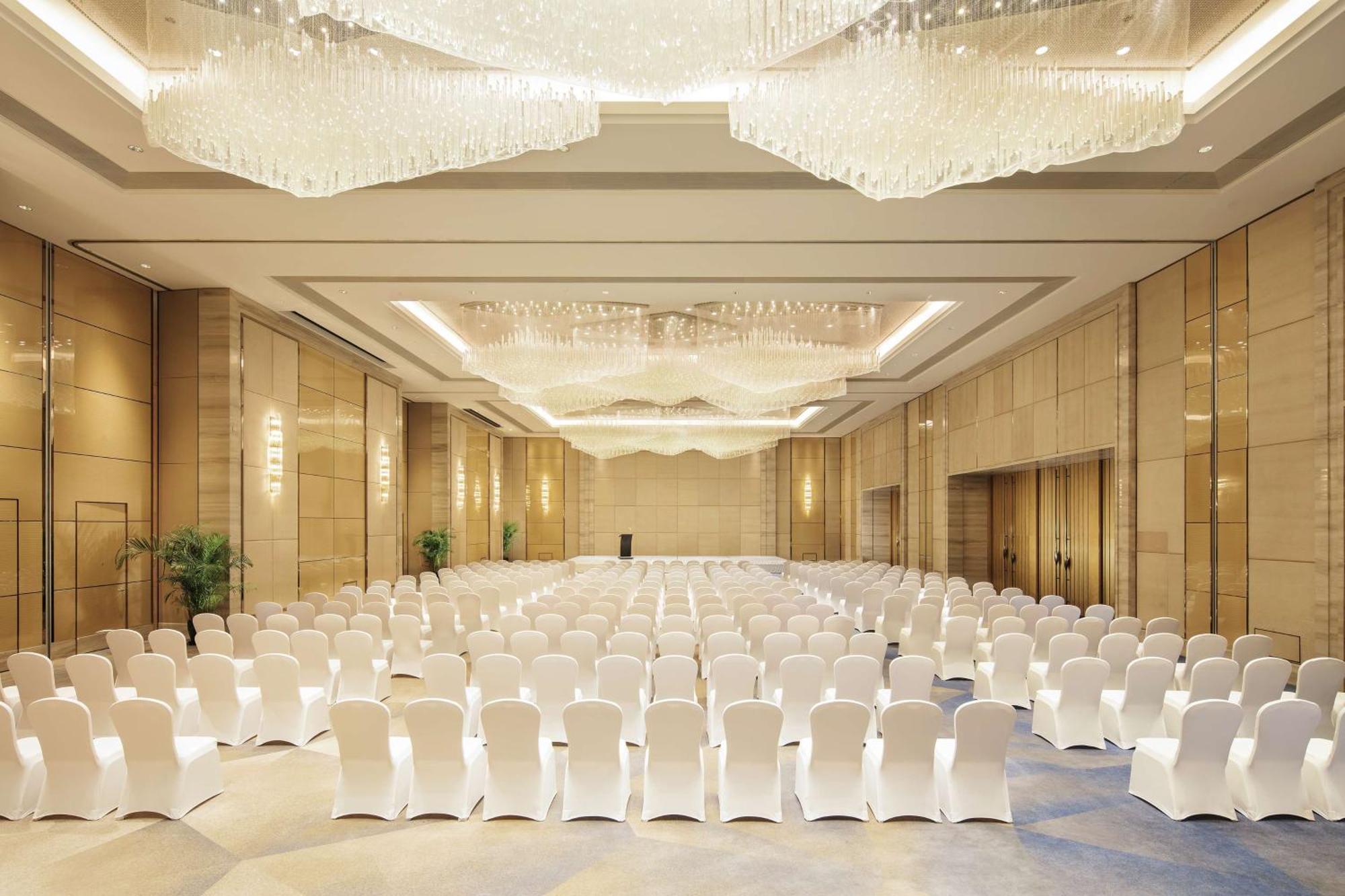 Hilton Shenyang Hotel Exterior photo