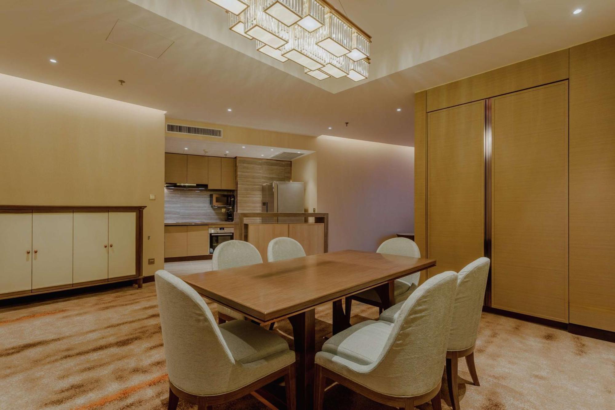 Hilton Shenyang Hotel Exterior photo